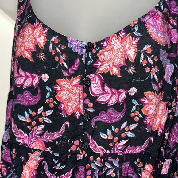 Forever 21 Black and Pink Floral Paisley Camisole - Picture 3 of 5